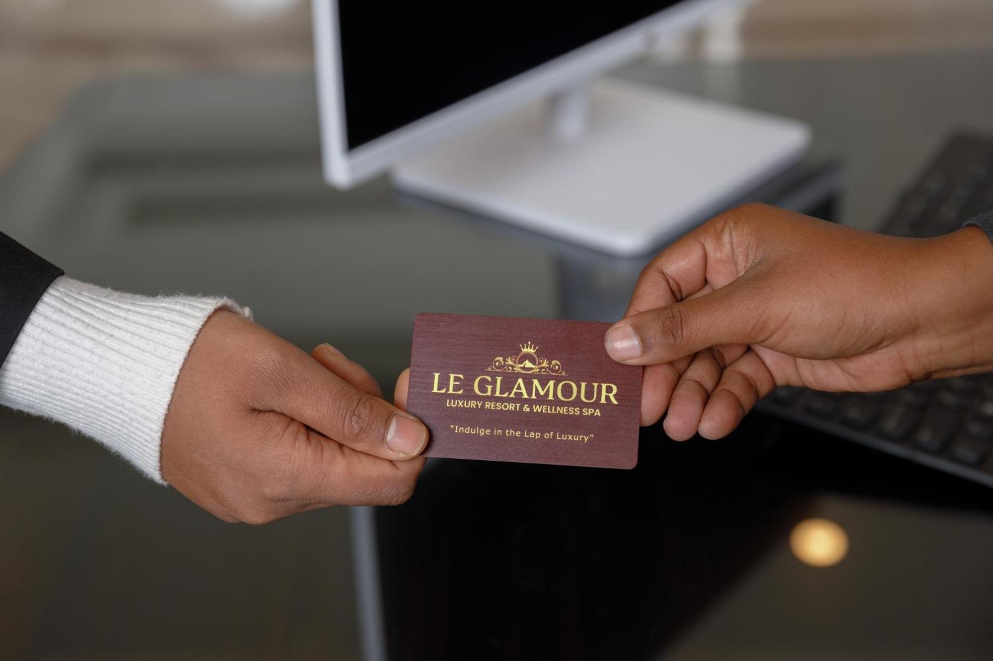 Le Glamour Resort & Wellness Spa ポカラ エクステリア 写真