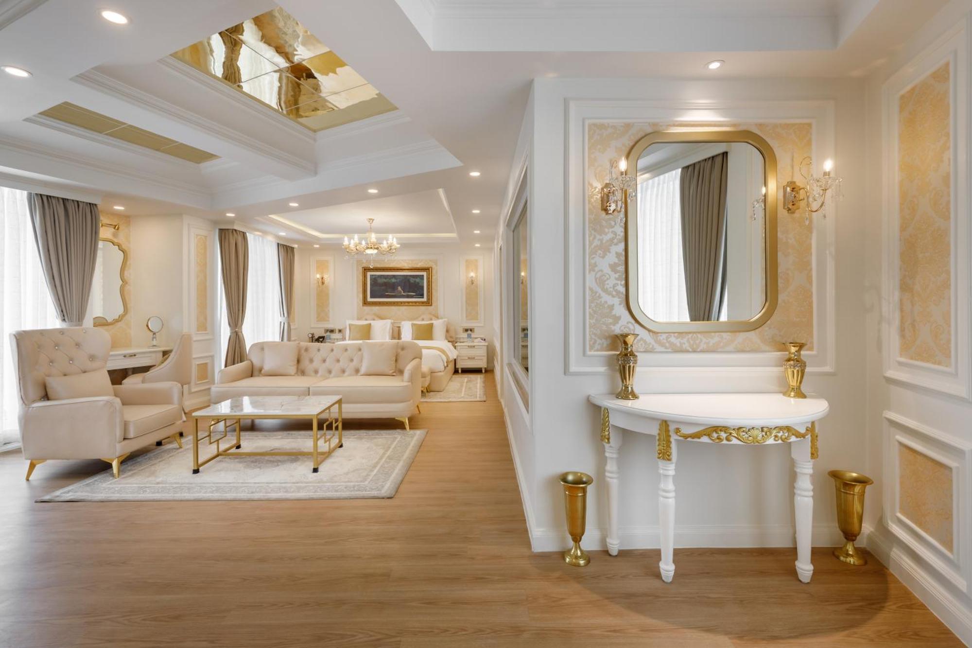 Le Glamour Resort & Wellness Spa ポカラ エクステリア 写真